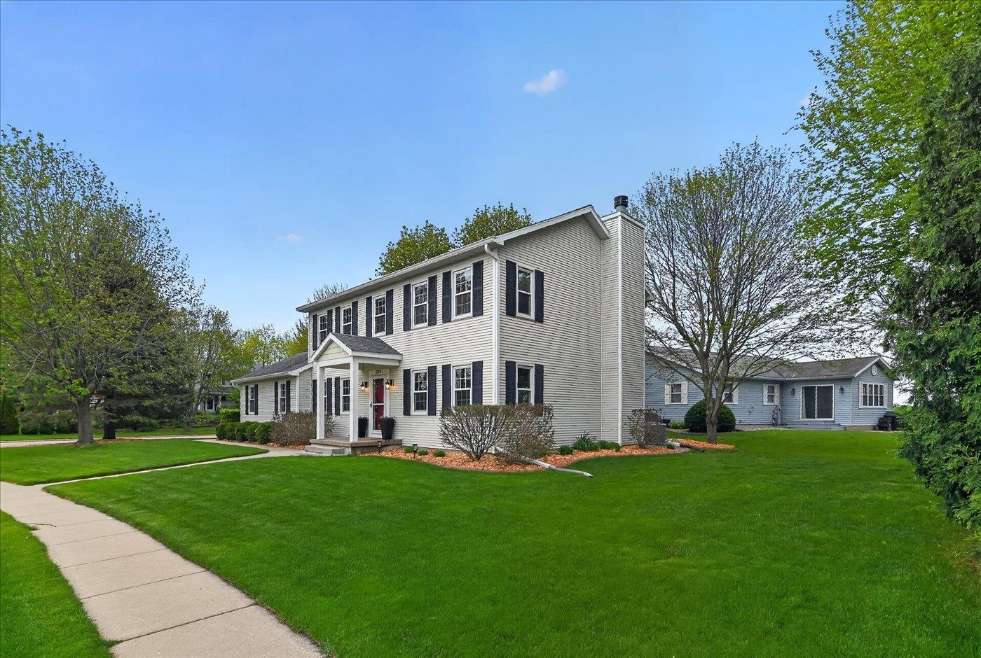 1200 Spahn Drive Waunakee, WI 53597 - Photo 8 of 45