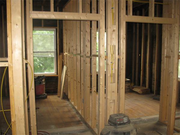 31 Worcester Street West Springfield, MA 01089 - Photo 2 of 7 Gallery Image 2
