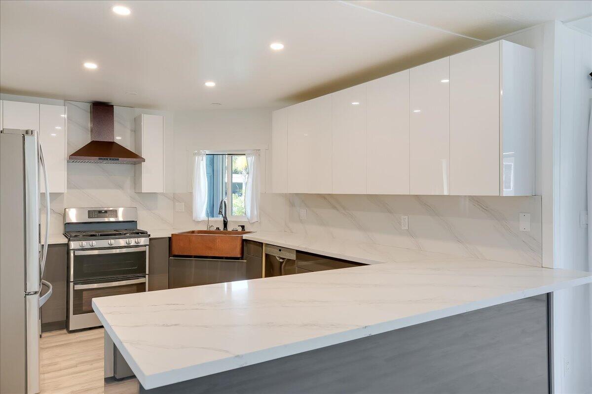 340 Old Mill Road, Unit SPC 221 Santa Barbara, CA 93110 - Photo 15 of 50 38-038