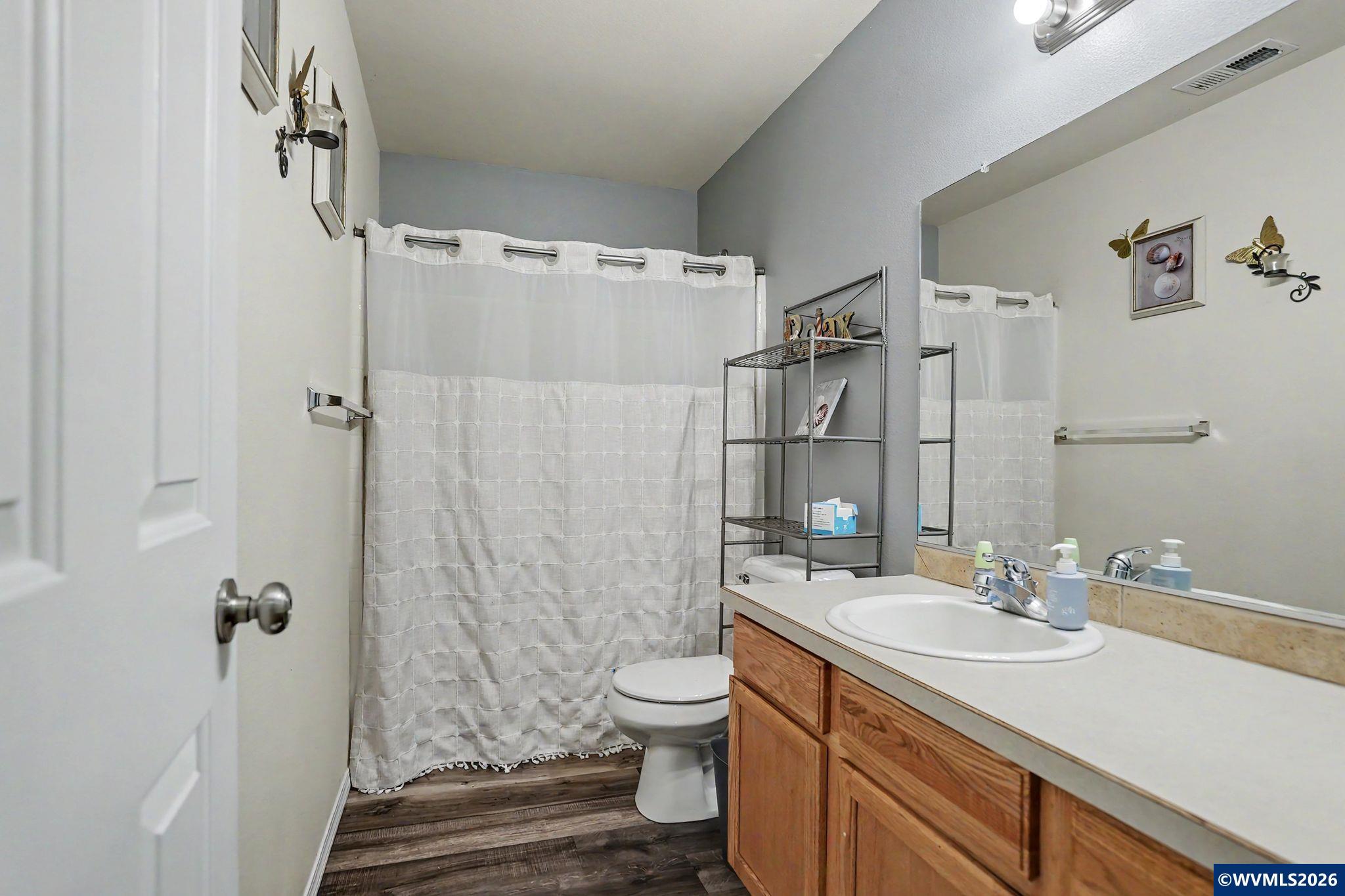 810 Southeast Locust Street Dundee, OR 97115 - Photo 27 of 35 Gallery Image 27