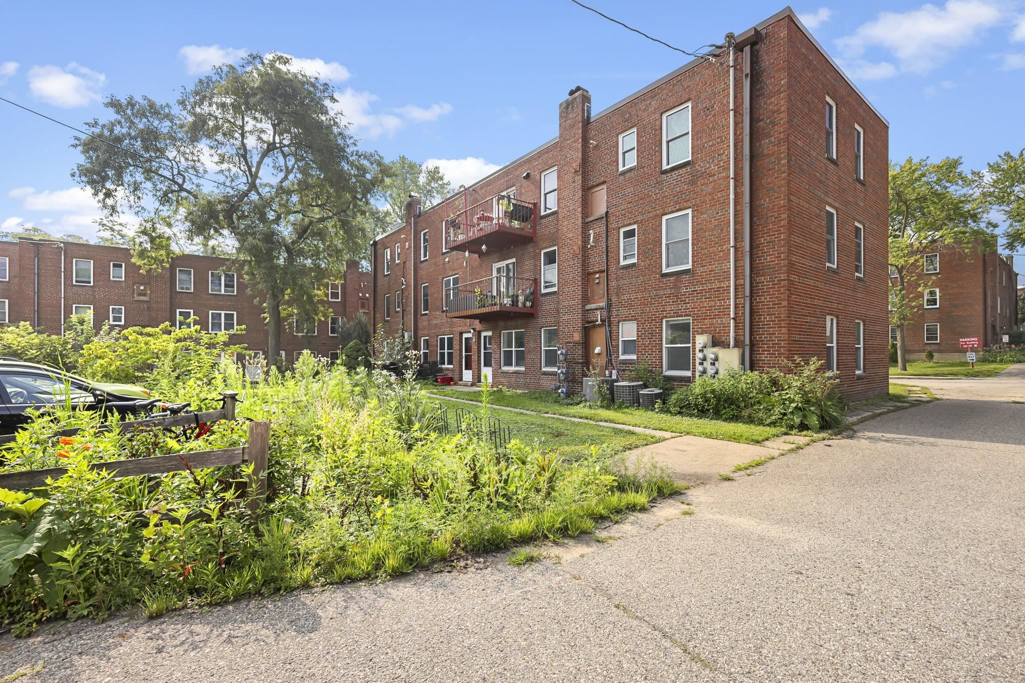 2 Sherman Terrace, Unit 1 Madison, WI 53704 - Photo 22 of 27