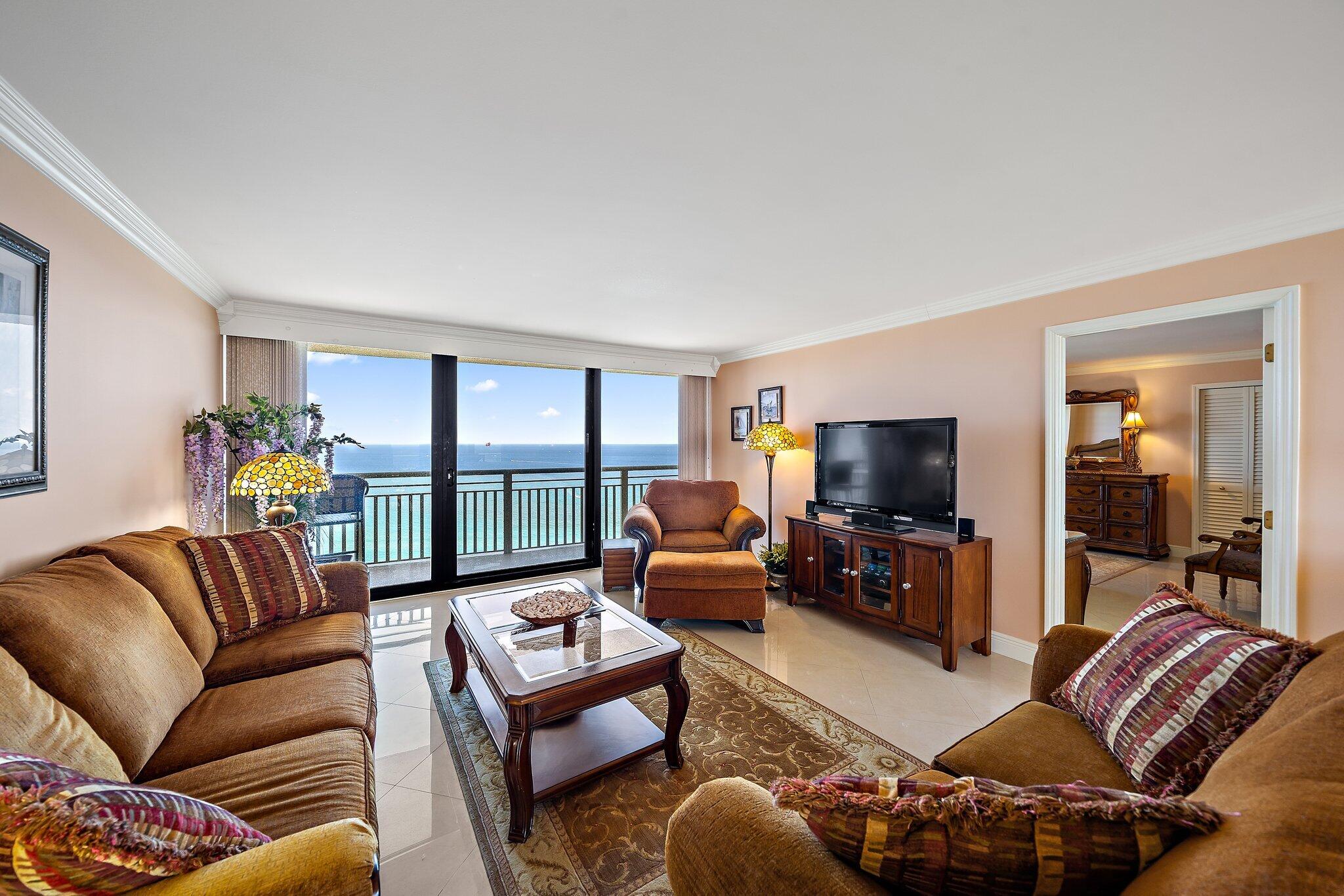3000 North Ocean Drive, Unit 35F Riviera Beach, FL 33404 - Photo 5 of 36 037-3000NOceanDr35F-SingerIsland-FL-SMAL