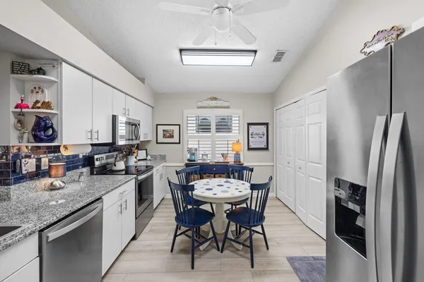 a view of a walk in closet