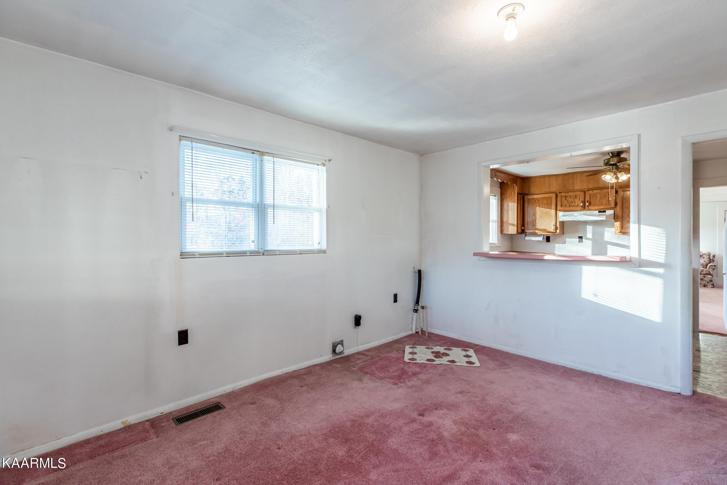1228 Ridge Road Caryville, TN 37714 - Photo 31 of 52 92ED97C8-18A1-464D-8852-73AE391F9F2D