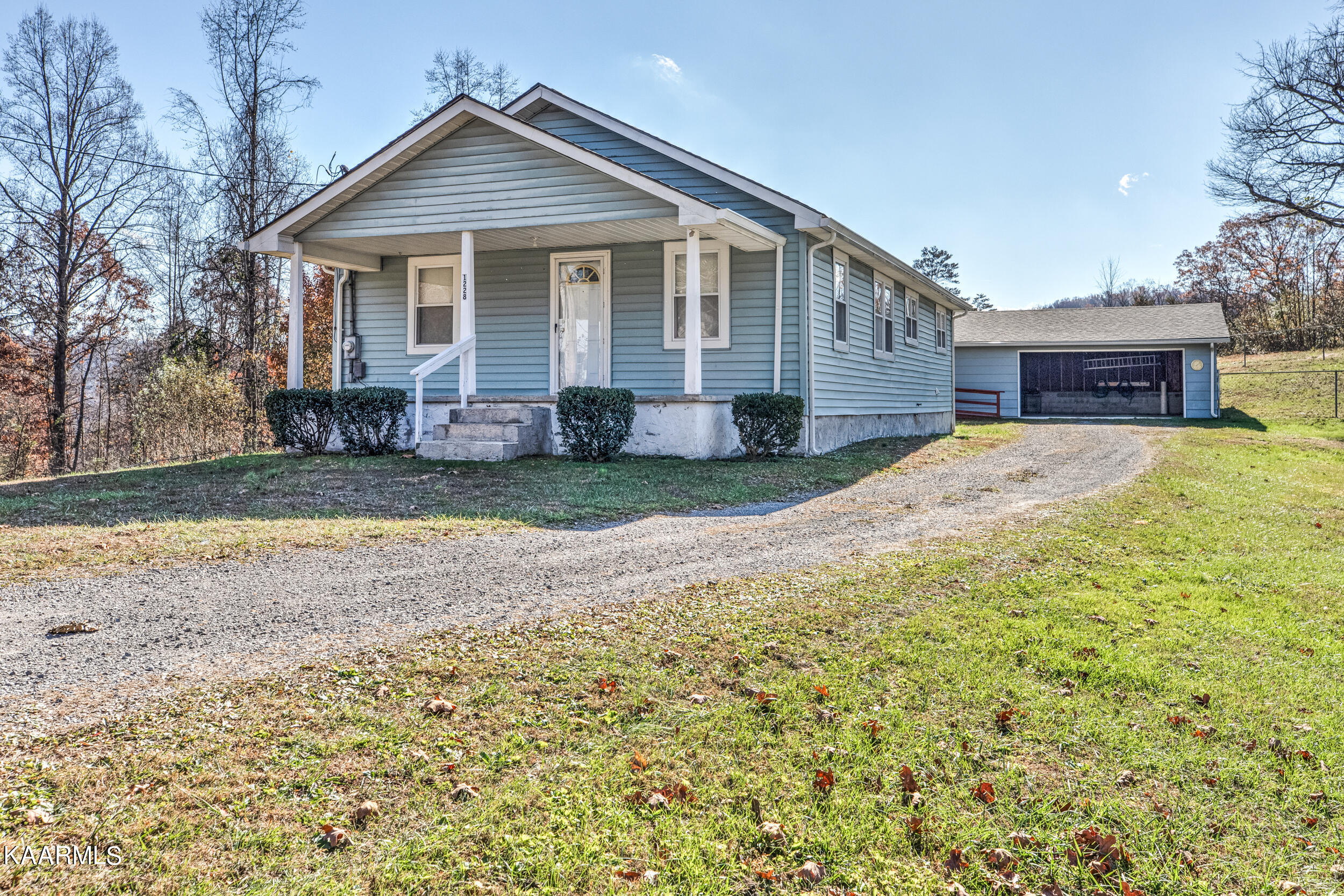 1228 Ridge Road Caryville, TN 37714 - Photo 42 of 52 00CC2235-6609-4F40-B666-7FA04F93B454