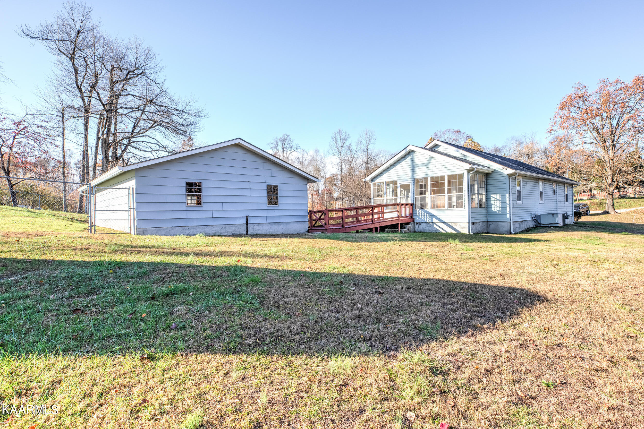 1228 Ridge Road Caryville, TN 37714 - Photo 10 of 52 5C4E6C66-B2F0-41A9-8AF1-2F7B6CACDC8F
