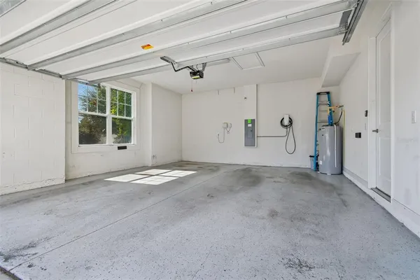 $550,000 | 2604 Valley Sunset Lane, Valrico, FL 33594