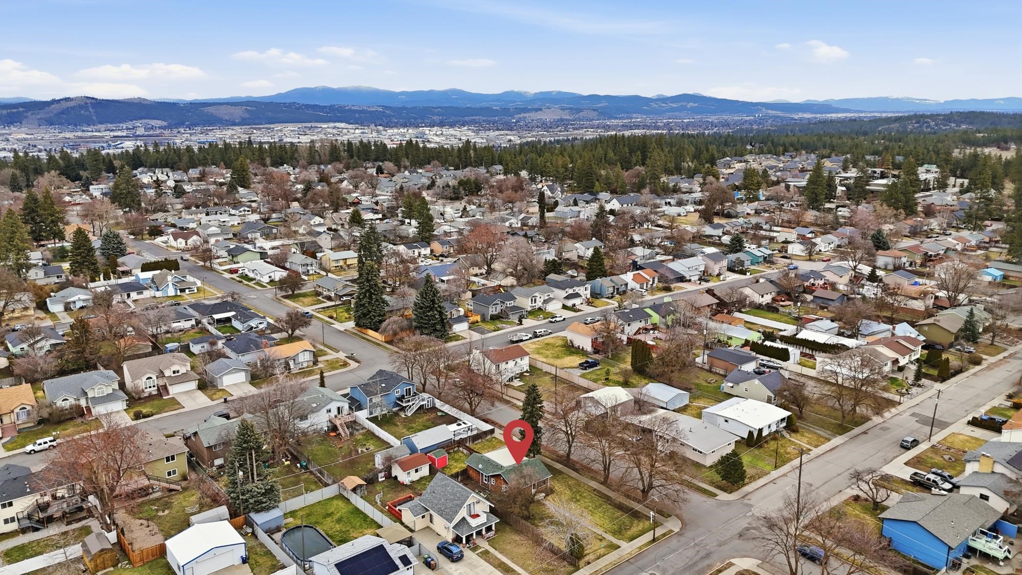 3927 East 26th Avenue Spokane, WA 99223 - Photo 34 of 44