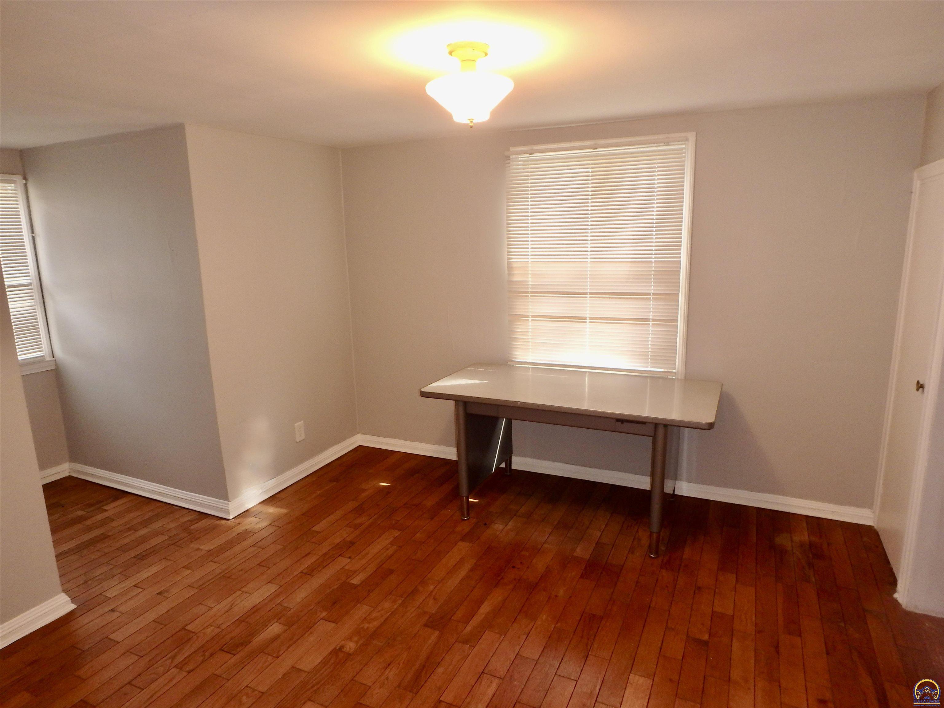 701 Southwest MacVicar Avenue Topeka, KS 66606 - Photo 12 of 18 2nd Bedroom - Upper Level