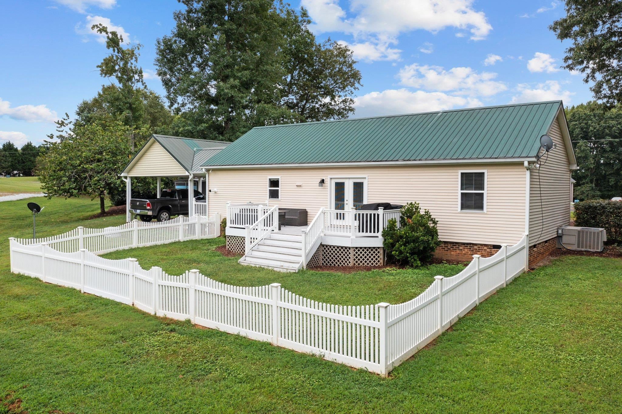 1190 Robertson Road Roxboro, NC 27574 - Photo 31 of 35 Photo 31
