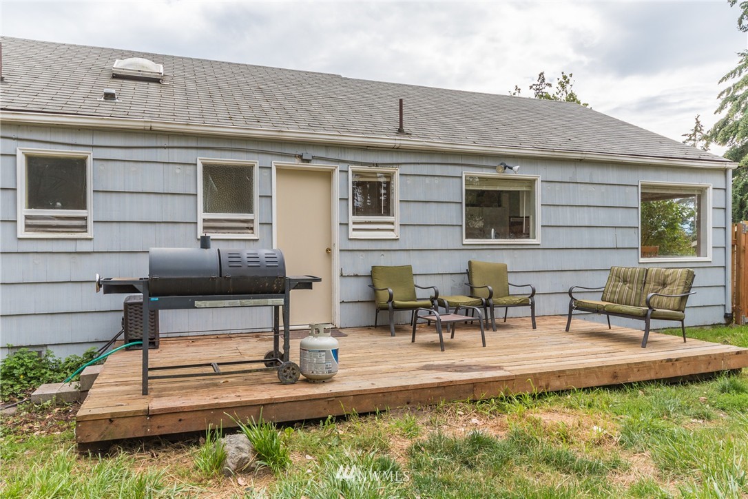 1050 View Ridge Drive Oak Harbor, WA 98277 - Photo 17 of 25 Gallery Image 17