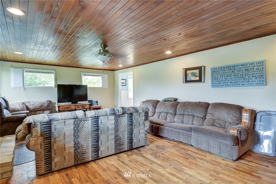 1050 View Ridge Drive Oak Harbor, WA 98277 - Photo 22 of 25 Gallery Image 22
