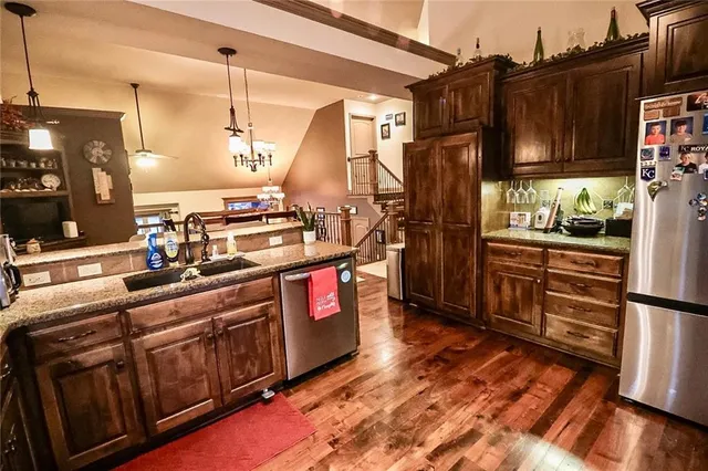 $474,900 | 21805 East 32nd Terrace South, Independence, MO 64057