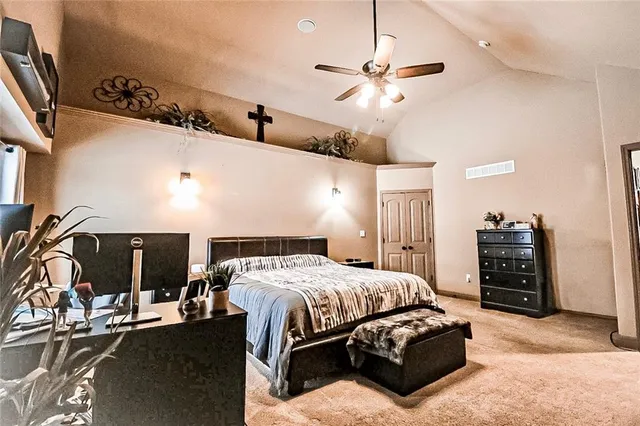 $474,900 | 21805 East 32nd Terrace South, Independence, MO 64057