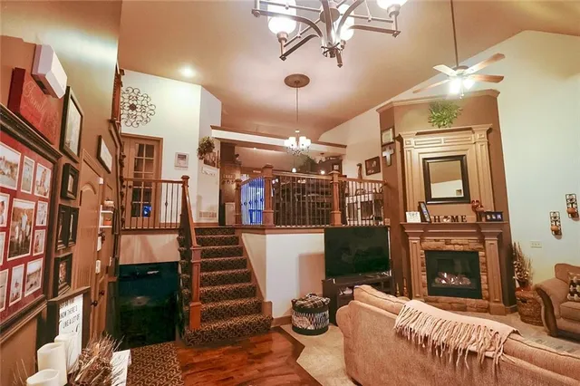 $474,900 | 21805 East 32nd Terrace South, Independence, MO 64057