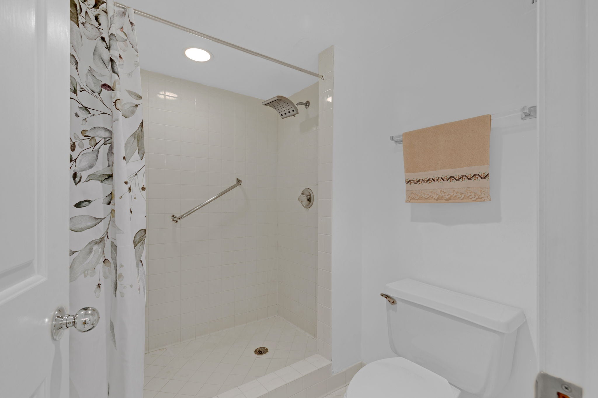 7505 River Road, Unit 3A Newport News, VA 23607 - Photo 16 of 33 Gallery Image 16