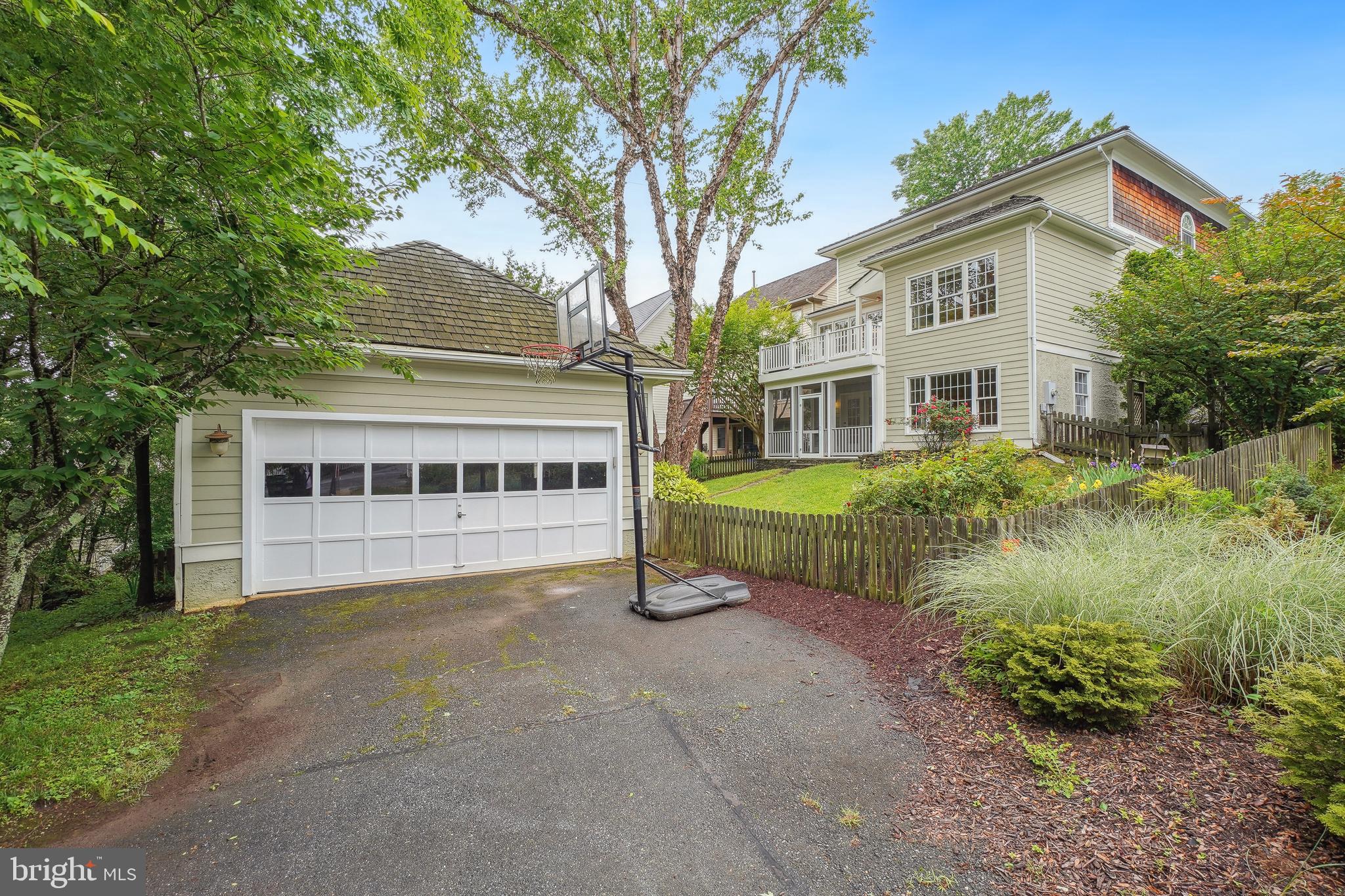 147 Little Quarry Road Gaithersburg, MD 20878 - Photo 29 of 30 Gallery Image 29