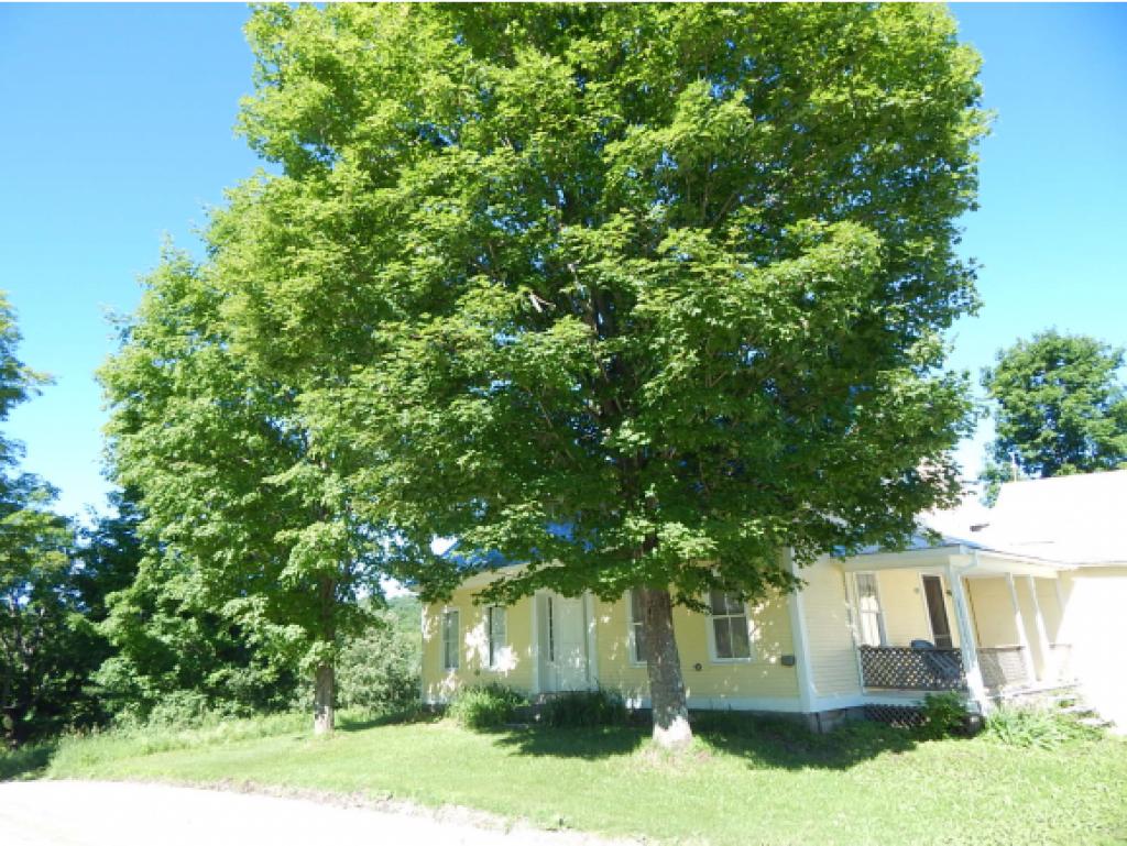 4304 East Hill Road Plainfield, VT 05667 - Photo 1 of 4