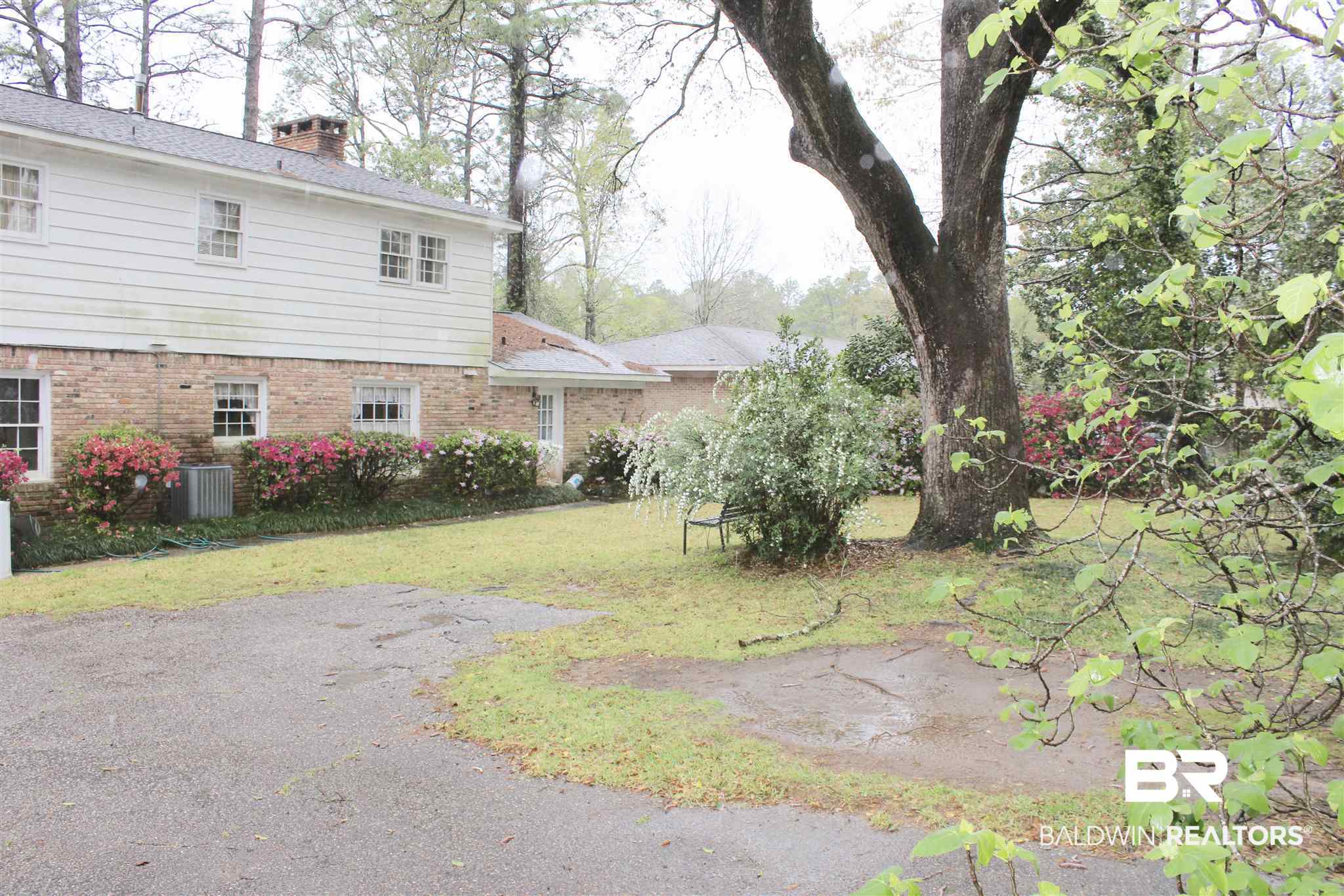 1124 Chalet Drive West Mobile, AL 36608 - Photo 32 of 33