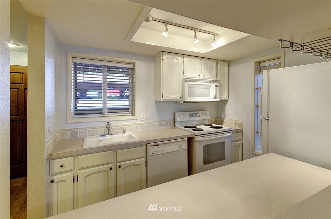 7579 Old Redmond Road, Unit 7 Redmond, WA 98052 - Photo 3 of 20