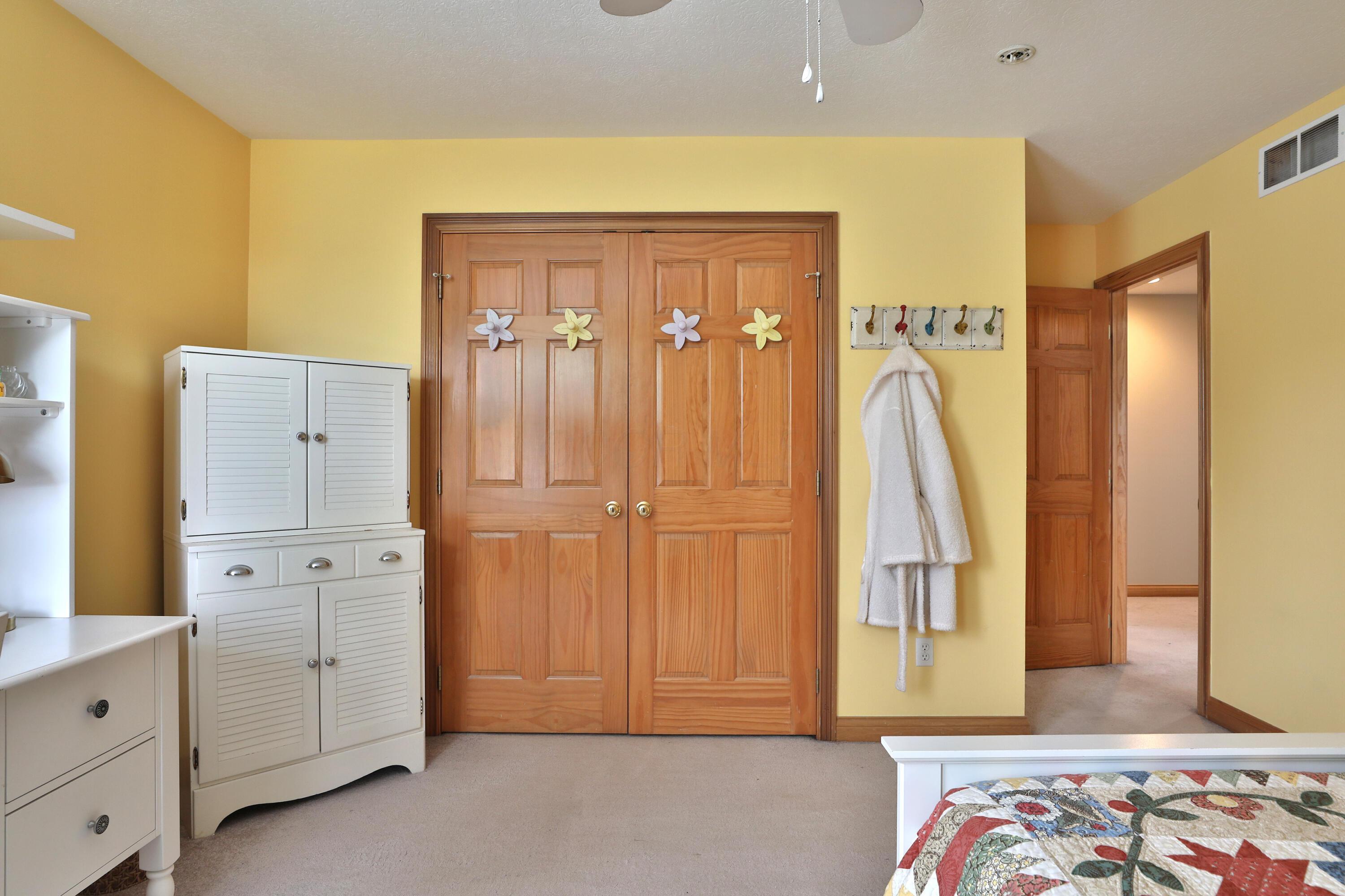 573 River Trace Road Westerville, OH 43081 - Photo 32 of 59