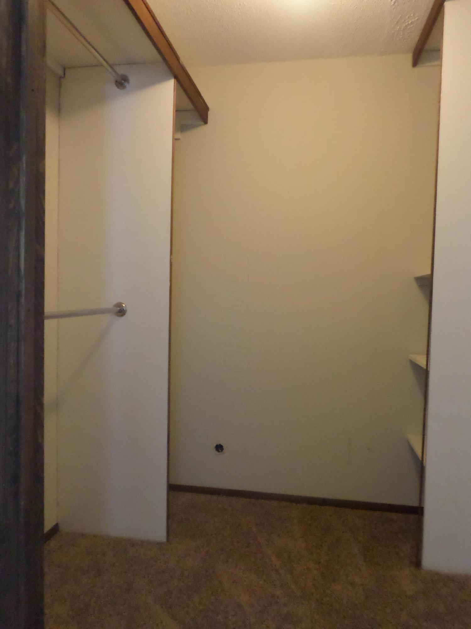 6635 Devonhill Road Columbus, OH 43229 - Photo 16 of 22 Gallery Image 16