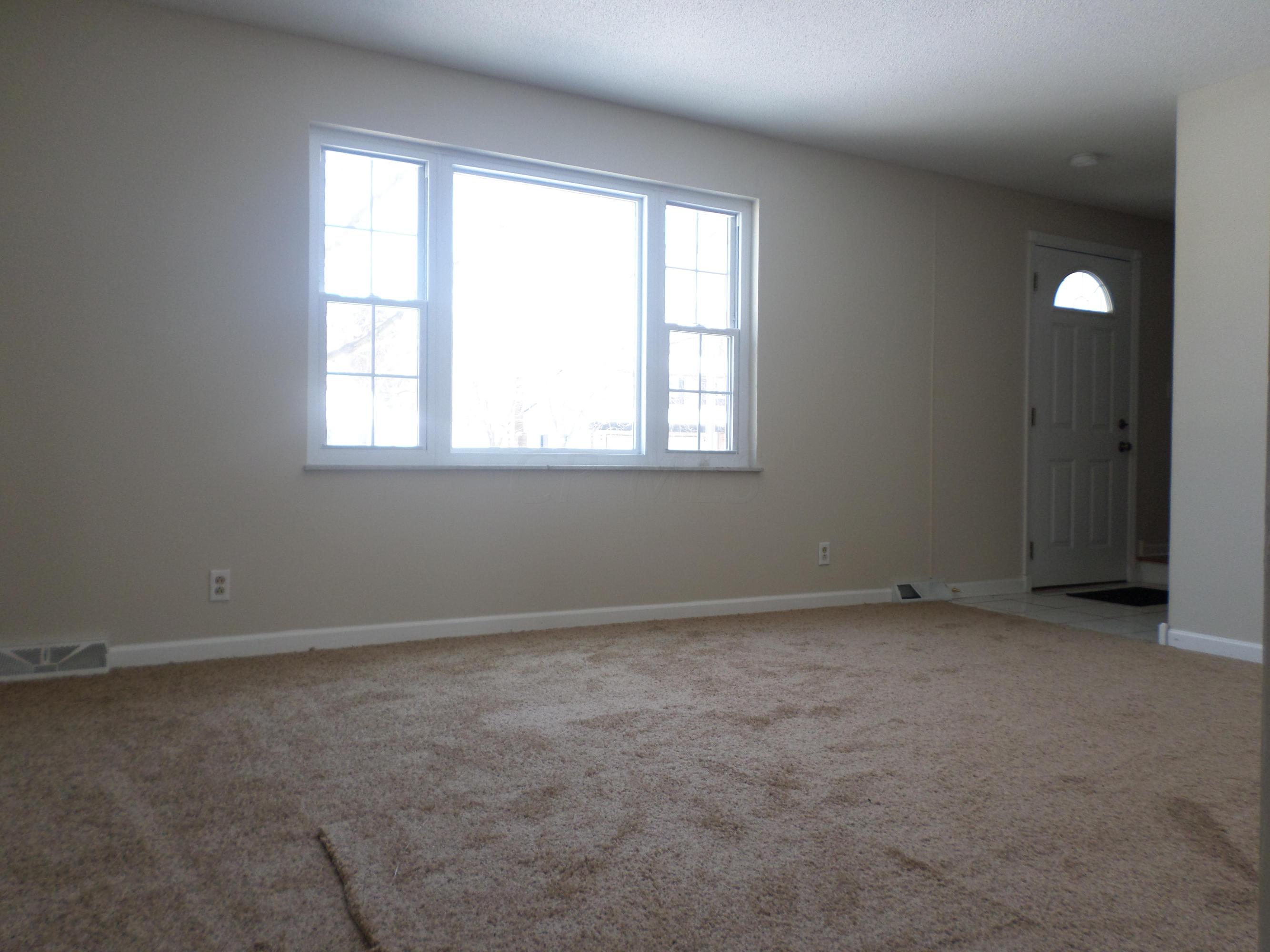6635 Devonhill Road Columbus, OH 43229 - Photo 5 of 22 Gallery Image 5