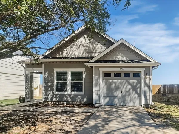 $1,645 | 3555 Red Meadows Drive, Spring, TX 77386