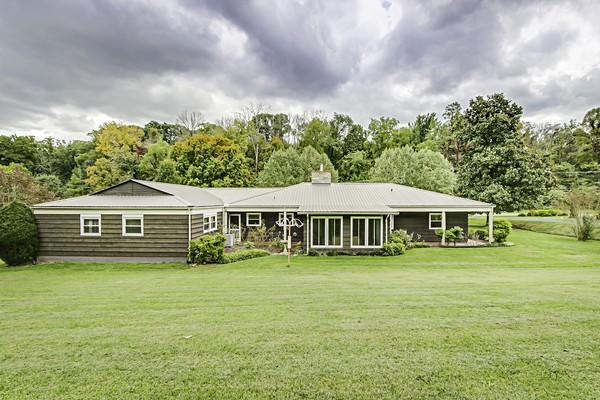 4528 Orebank Road Kingsport, TN 37664 - Photo 32 of 33 9480a7d3-df01-4ae7-9234-bf973d6cc08b