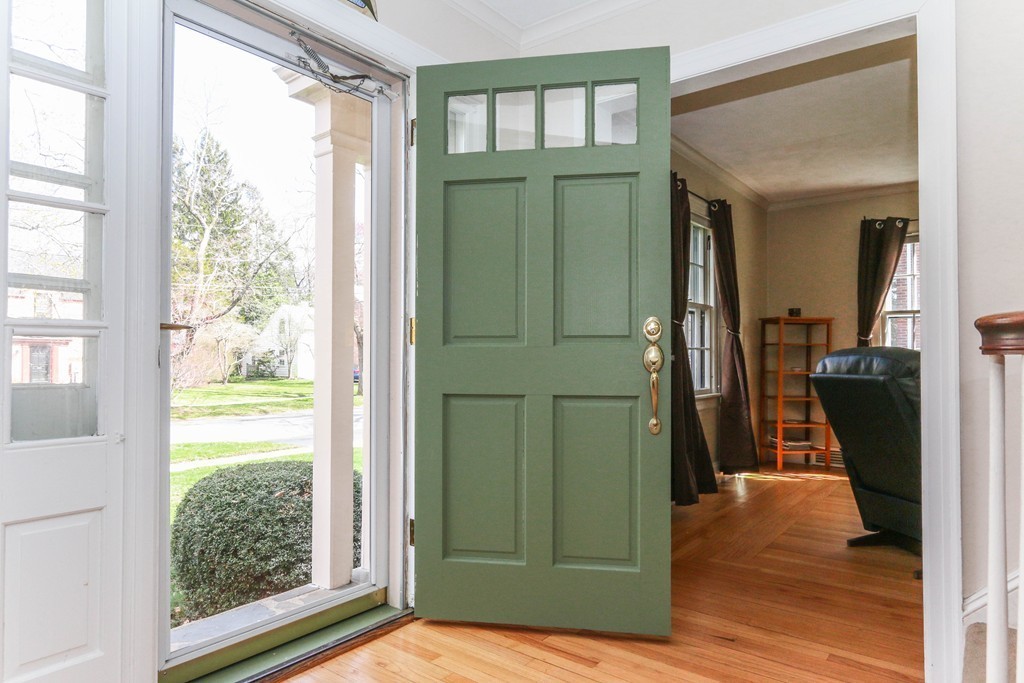 36 Falmouth Road Longmeadow, MA 01106 - Photo 7 of 30 Gallery Image 7