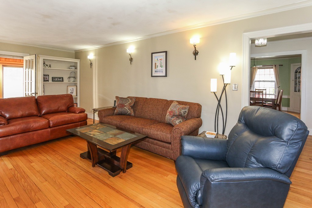 36 Falmouth Road Longmeadow, MA 01106 - Photo 10 of 30 Gallery Image 10