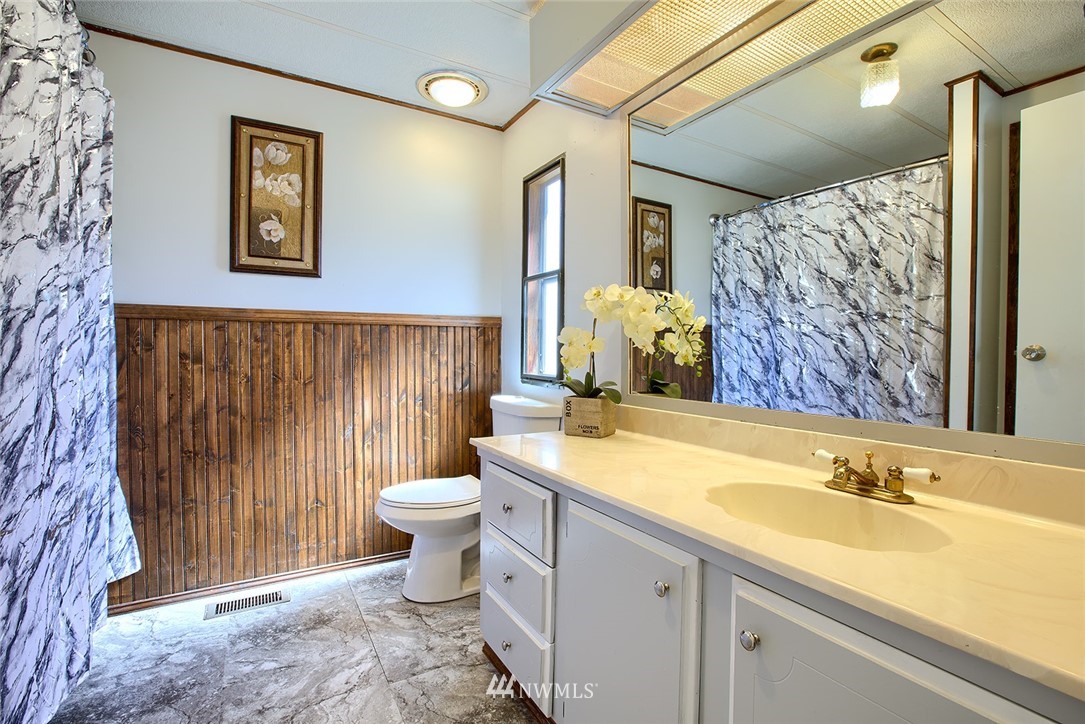 10924 Clark Road Southeast, Unit 7 Yelm, WA 98597 - Photo 7 of 10 Gallery Image 7