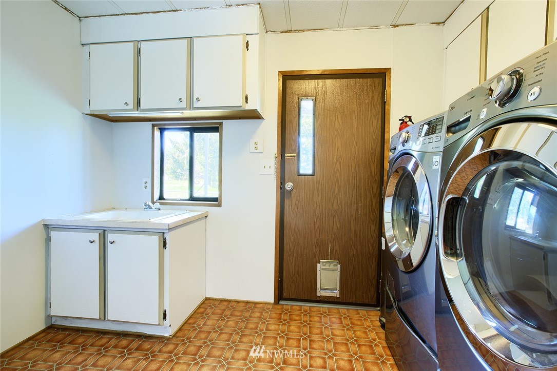 10924 Clark Road Southeast, Unit 7 Yelm, WA 98597 - Photo 10 of 10 Gallery Image 10