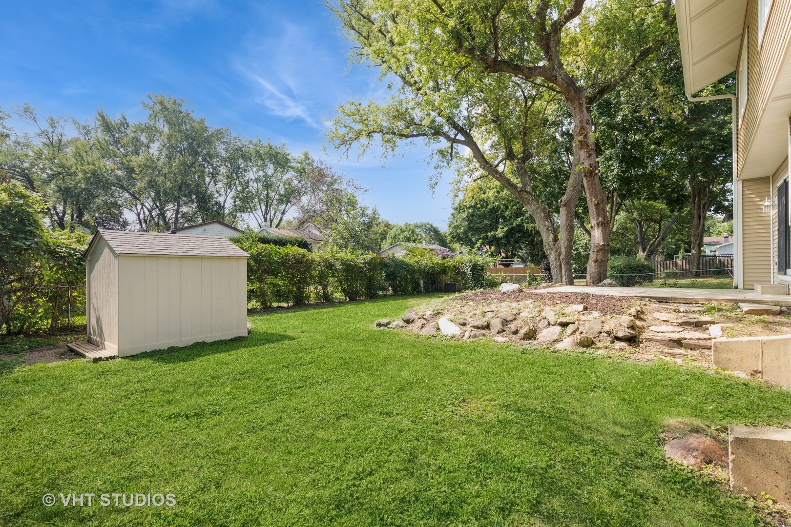 253 East Sherwood Drive Cary, IL 60013 - Photo 4 of 16