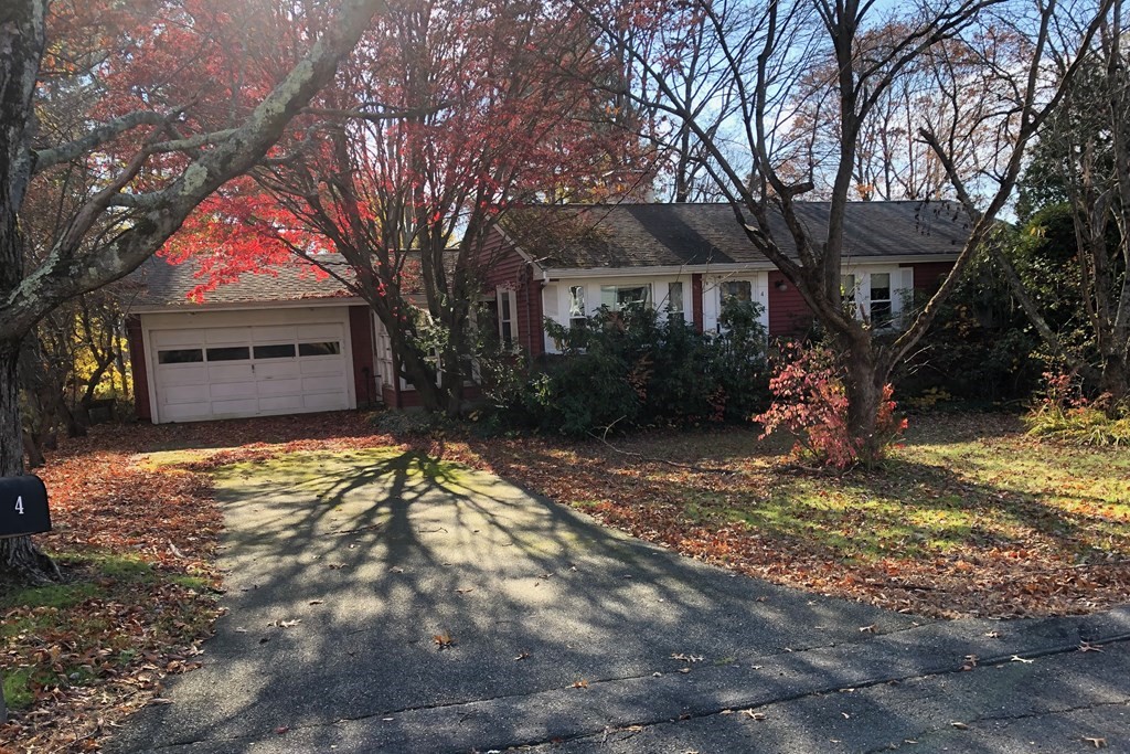 4 Hilda Road Bedford, MA 01730 - Photo 1 of 4 a view of a house with a yard