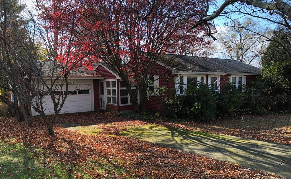 4 Hilda Road Bedford, MA 01730 - Photo 2 of 4 a view of a house with a yard