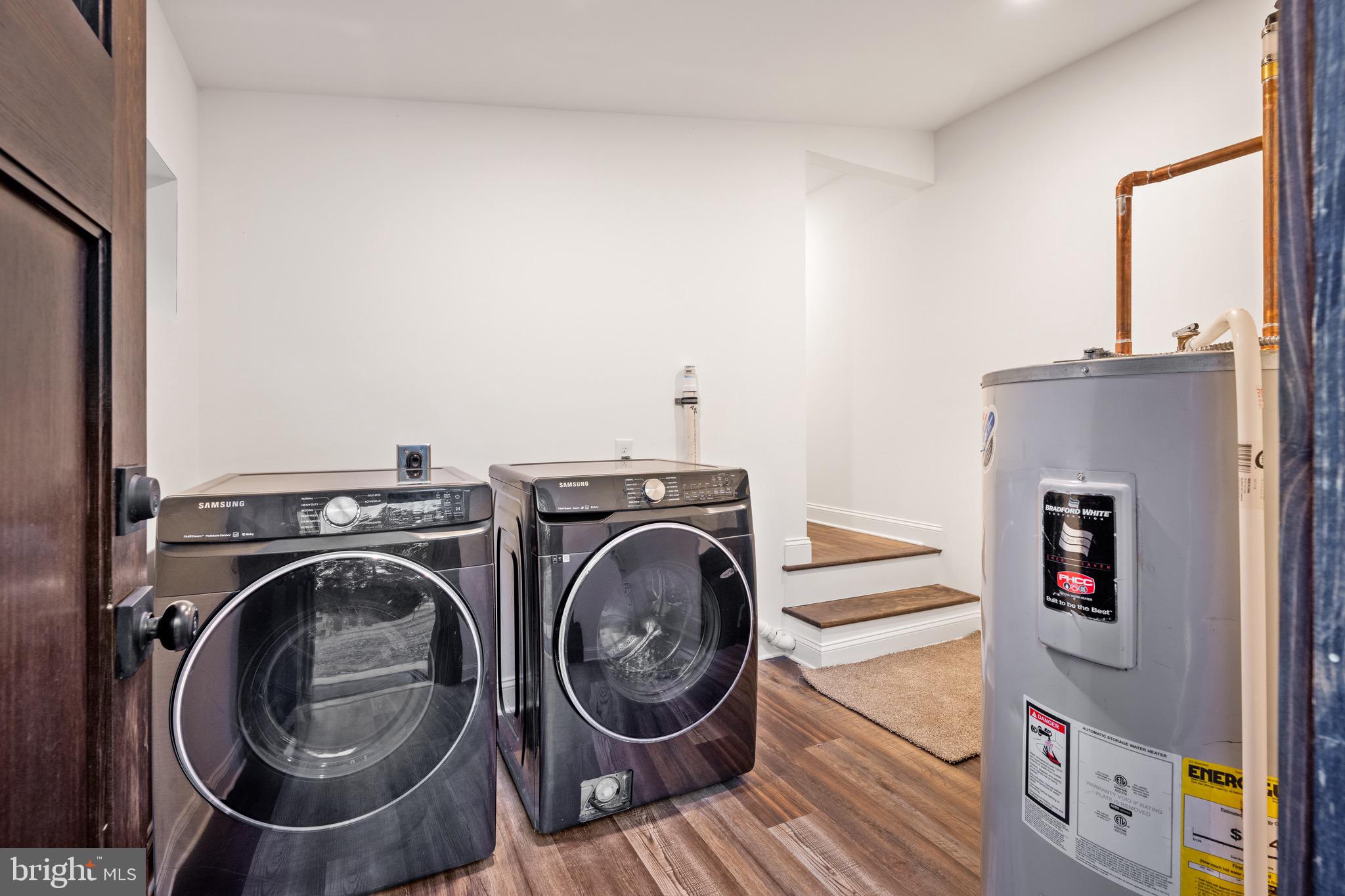 2 Schrier Avenue Salem, NJ 08079 - Photo 24 of 41 a utility room with dryer and washer