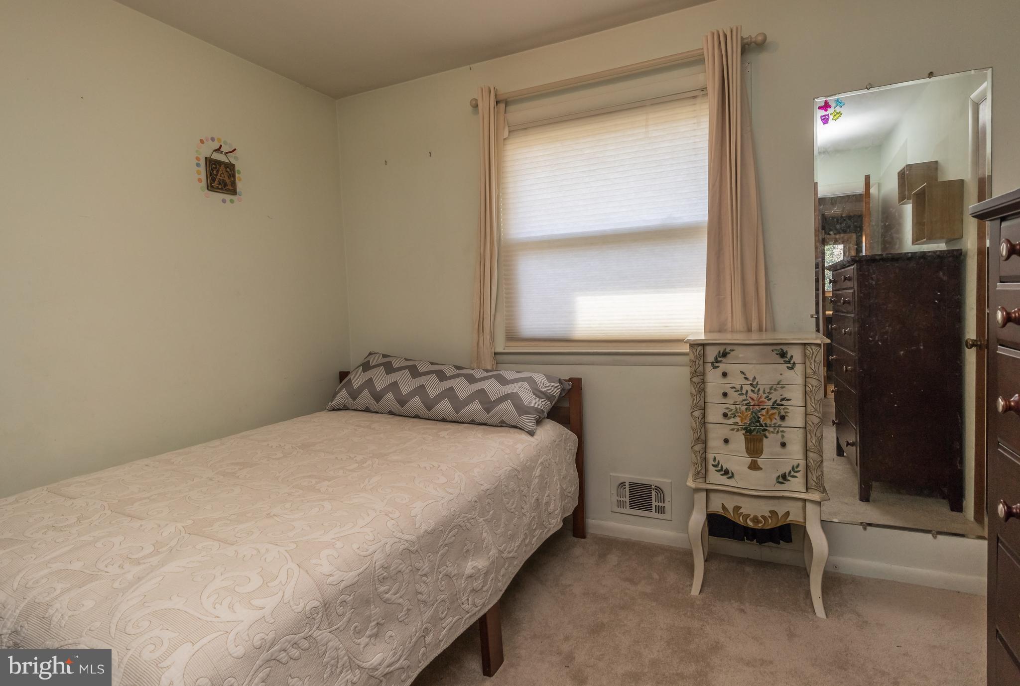39 Sequoia Road Severna Park, MD 21146 - Photo 26 of 30 Bedroom