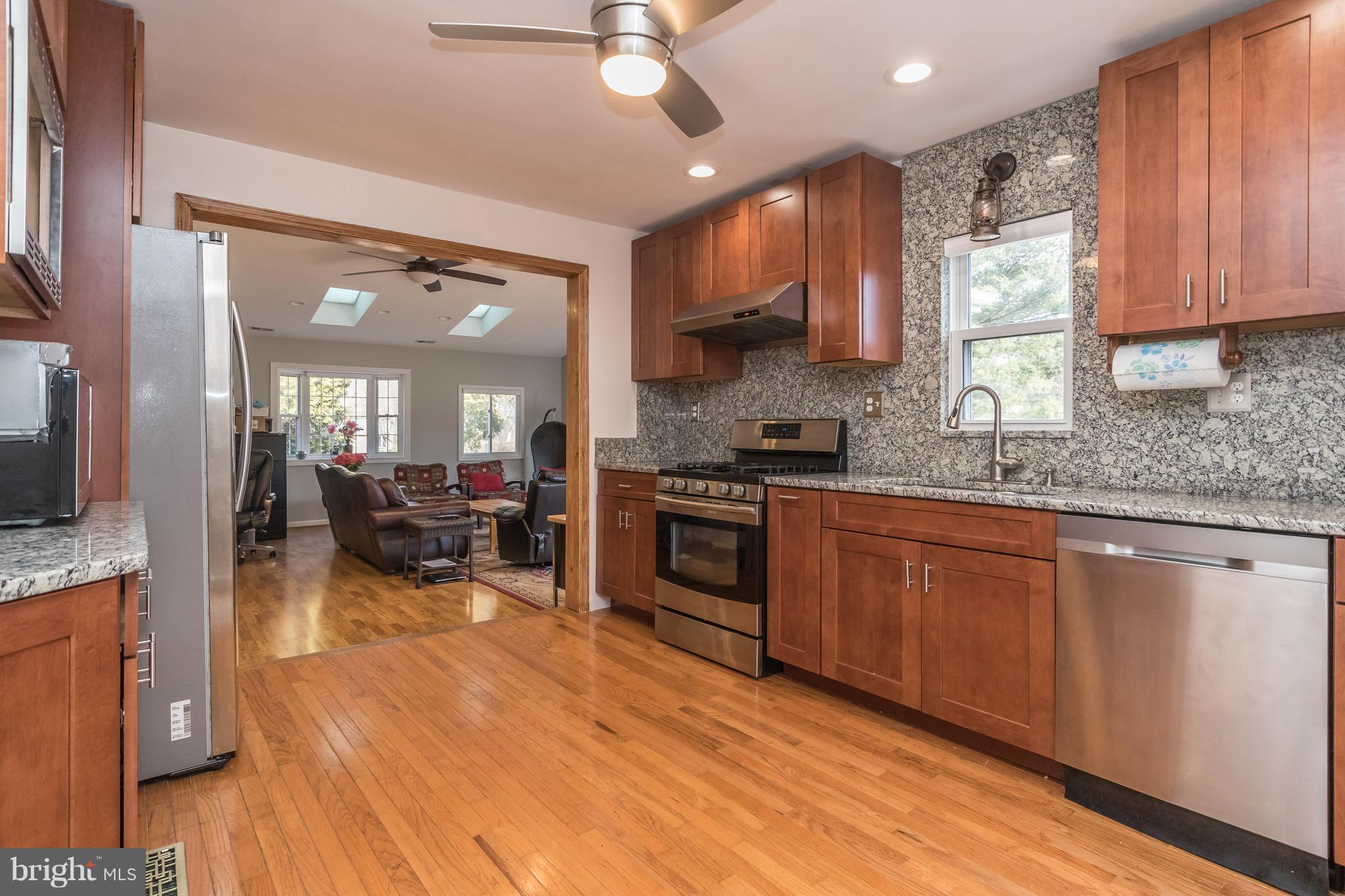39 Sequoia Road Severna Park, MD 21146 - Photo 8 of 30 Kitchen