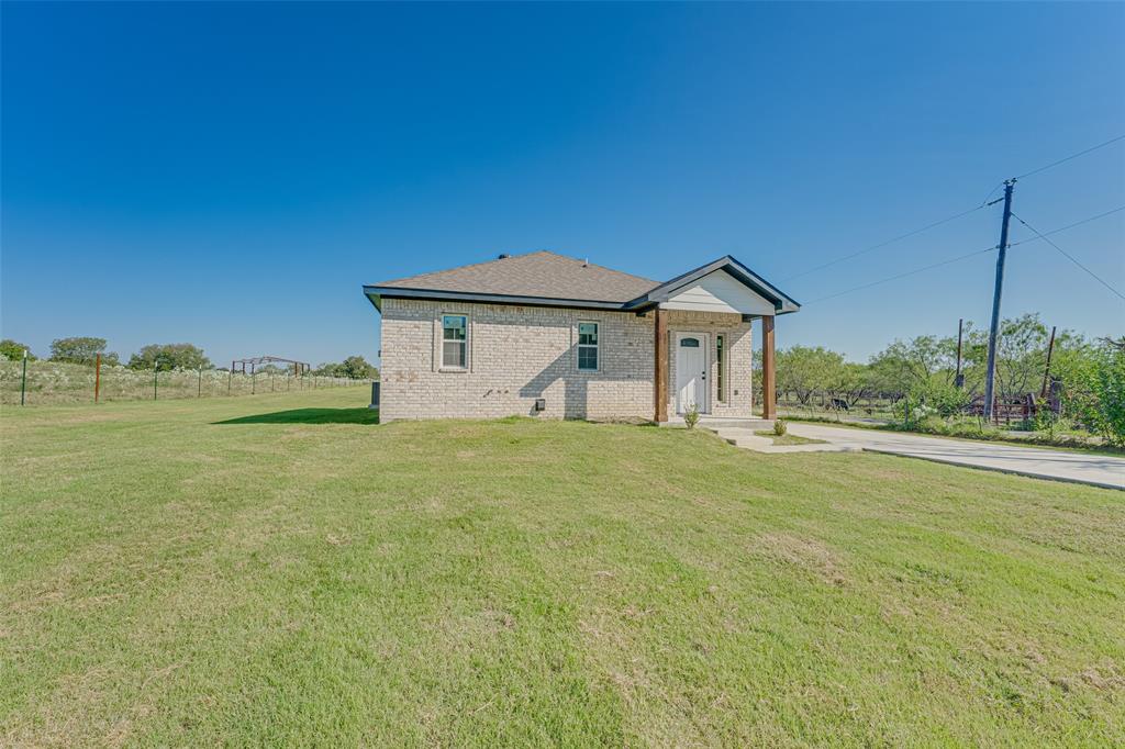8064 Northeast County Road 1040 Rice, TX 75155 - Photo 4 of 27
