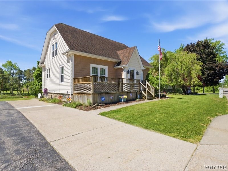 699 Losson Road Cheektowaga, NY 14227 - Photo 2 of 50 Concrete and blacktop driveway gives this home amp