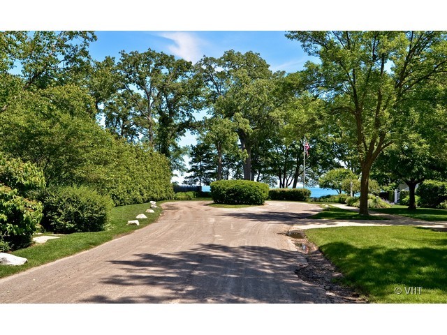 573 Sheridan Road Winnetka, IL 60093 - Photo 16 of 25