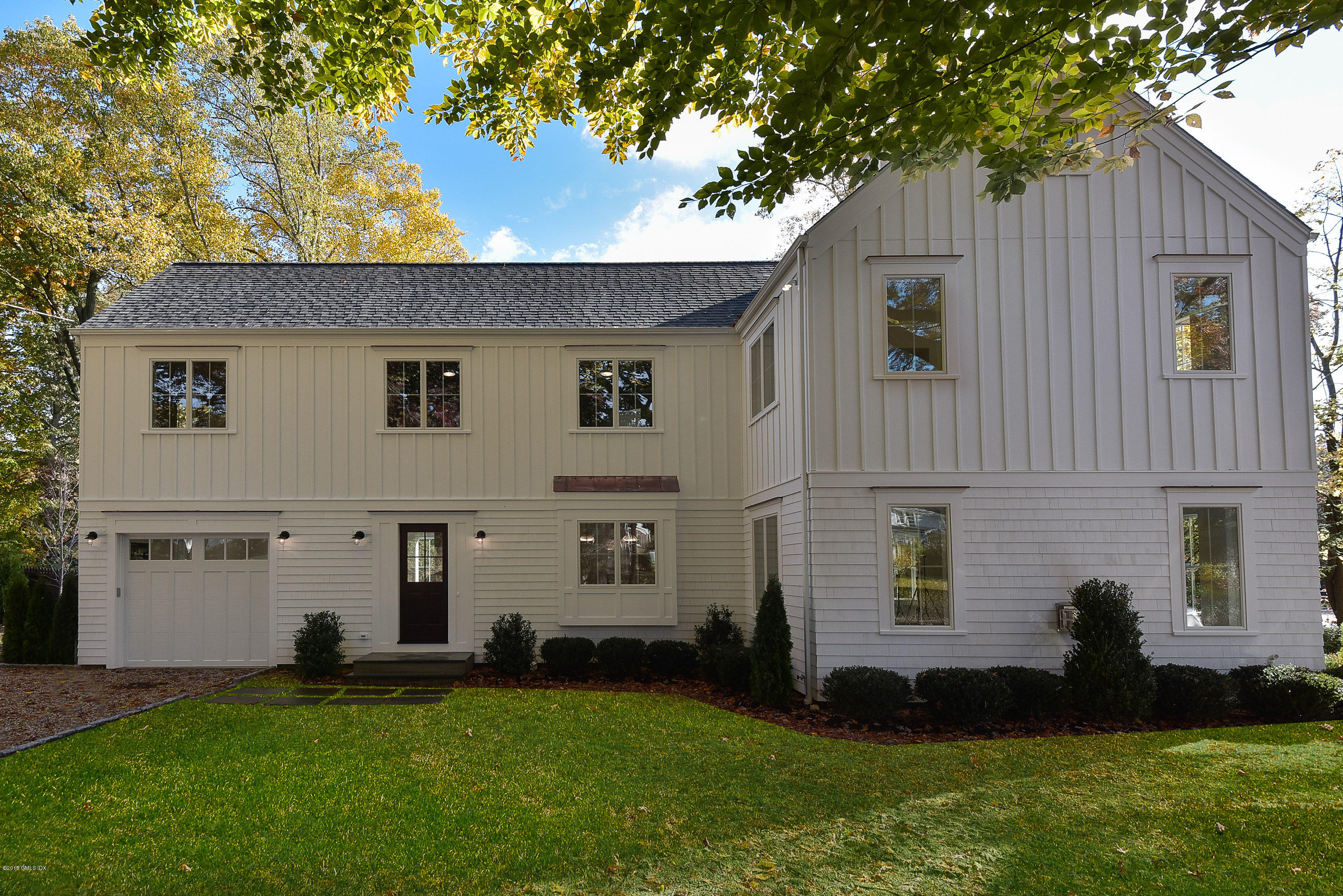 30 Edgewood Road Darien, CT 06820 - Photo 28 of 28 a view of a backyard with a large tree