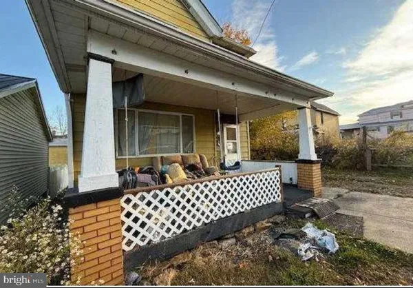 $13,965 | 508 Watson Street, Vandergrift, PA 15690
