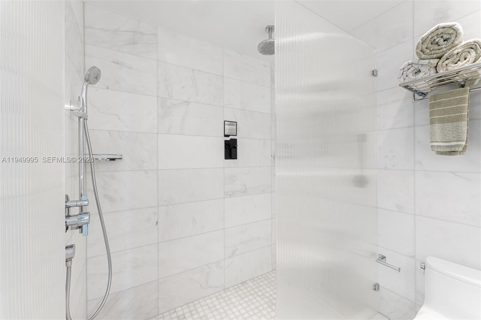 500 Alton Road, Unit 2004 Miami Beach, FL 33139 - Photo 15 of 28 Gallery Image 15
