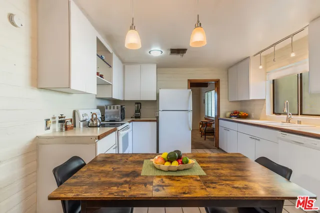 $689,000 | 4620 Cover Street, Riverside, CA 92506