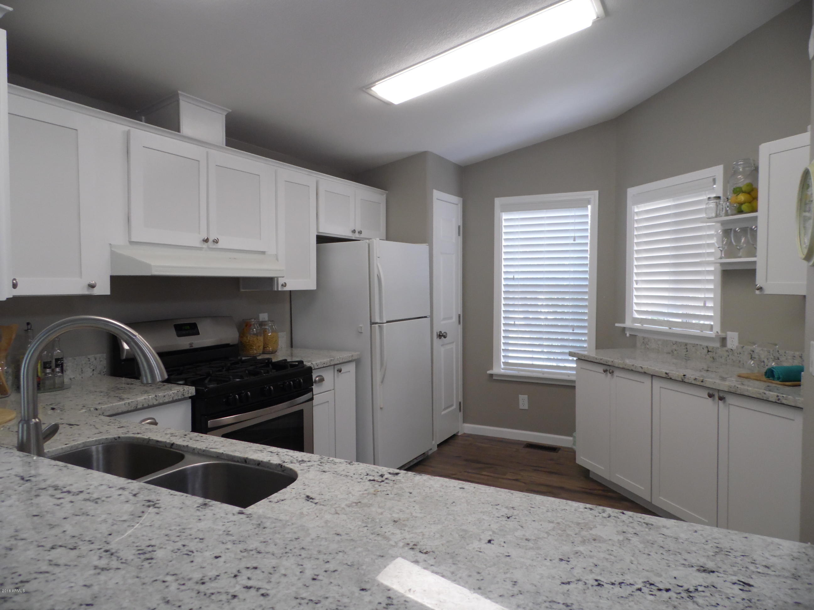 2017 North Mc Lane Road Payson, AZ 85541 - Photo 2 of 23 Kitchen Full View