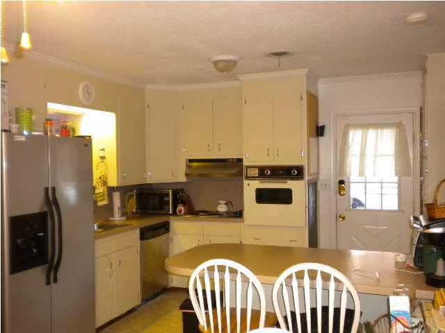6121 Jasmine Road Pensacola, FL 32504 - Photo 5 of 23 Gallery Image 5
