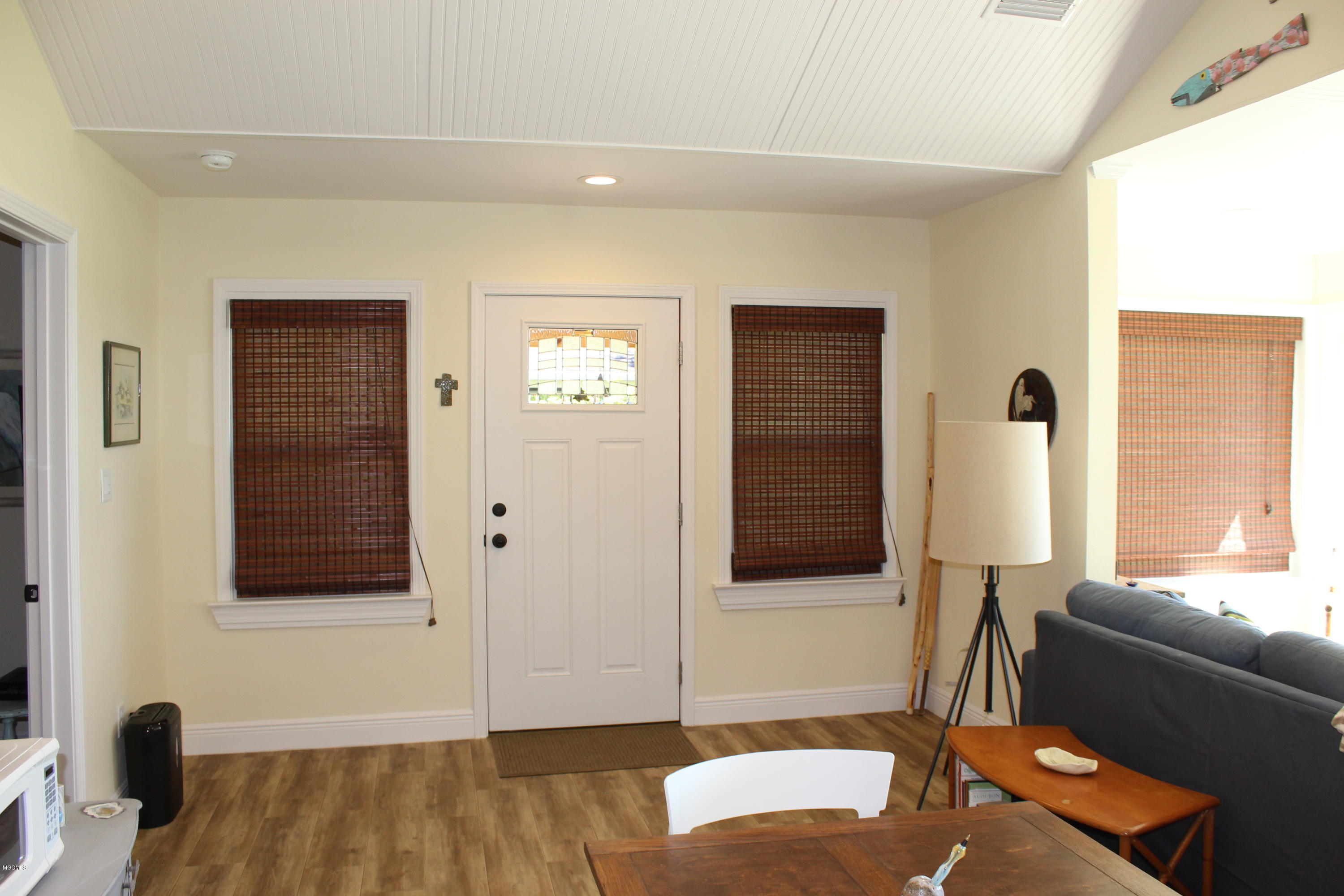 7524 Bluff Point Road Gautier, MS 39553 - Photo 9 of 16 Dining Rm