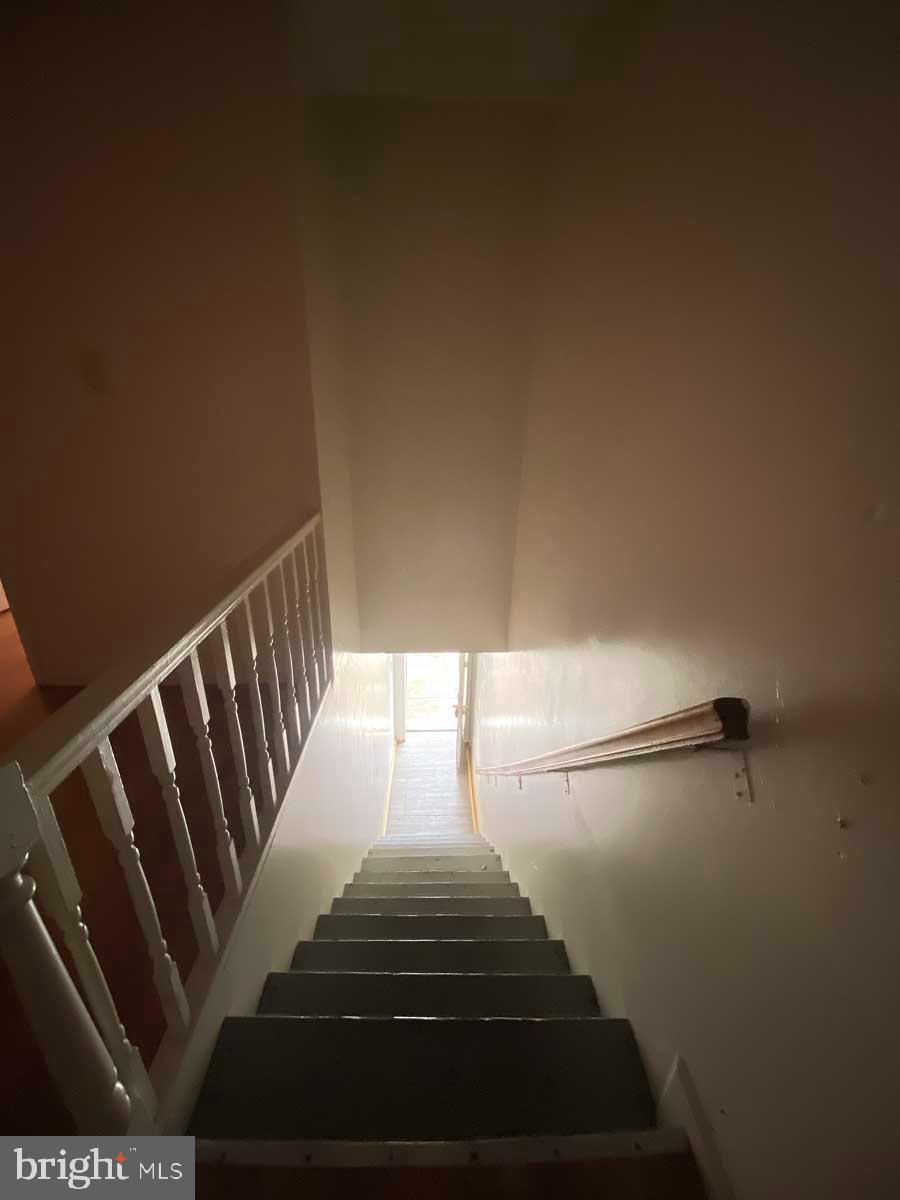 2832 Ormes Street Philadelphia, PA 19134 - Photo 13 of 28 a view of entryway